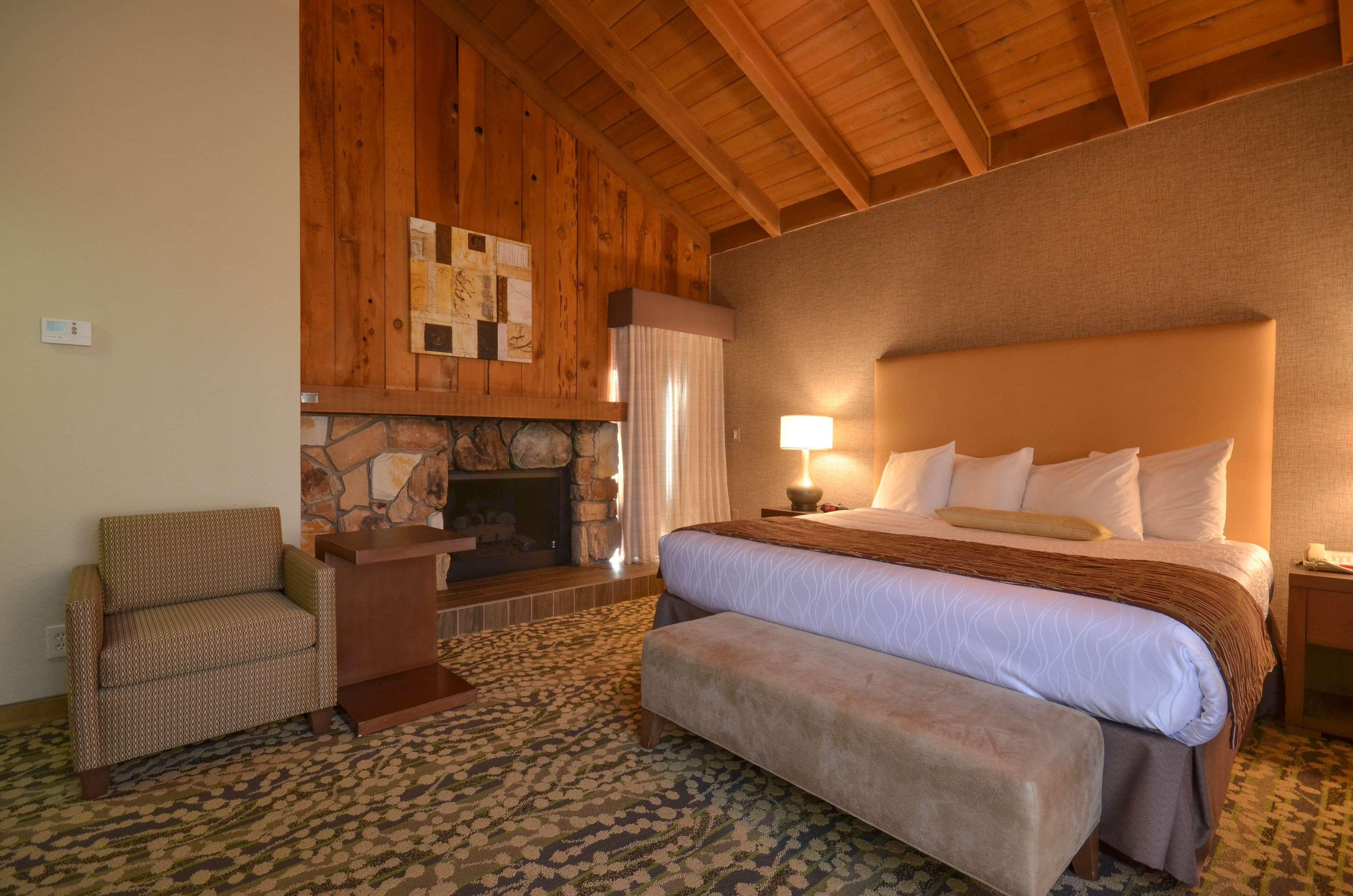 Best Western The Inn & Suites Pacific Grove Luaran gambar