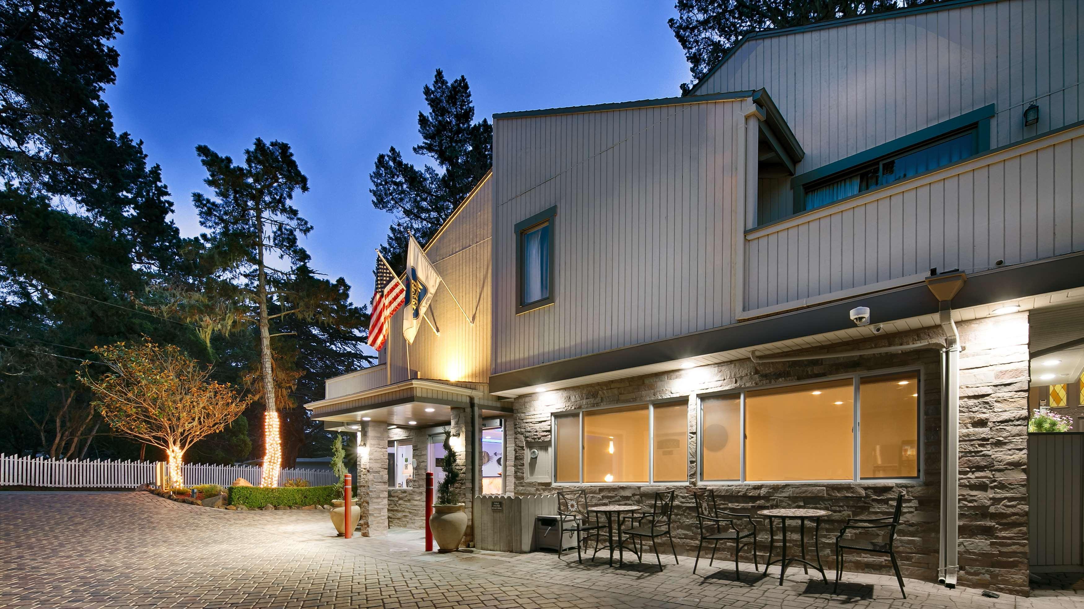 Best Western The Inn & Suites Pacific Grove Luaran gambar