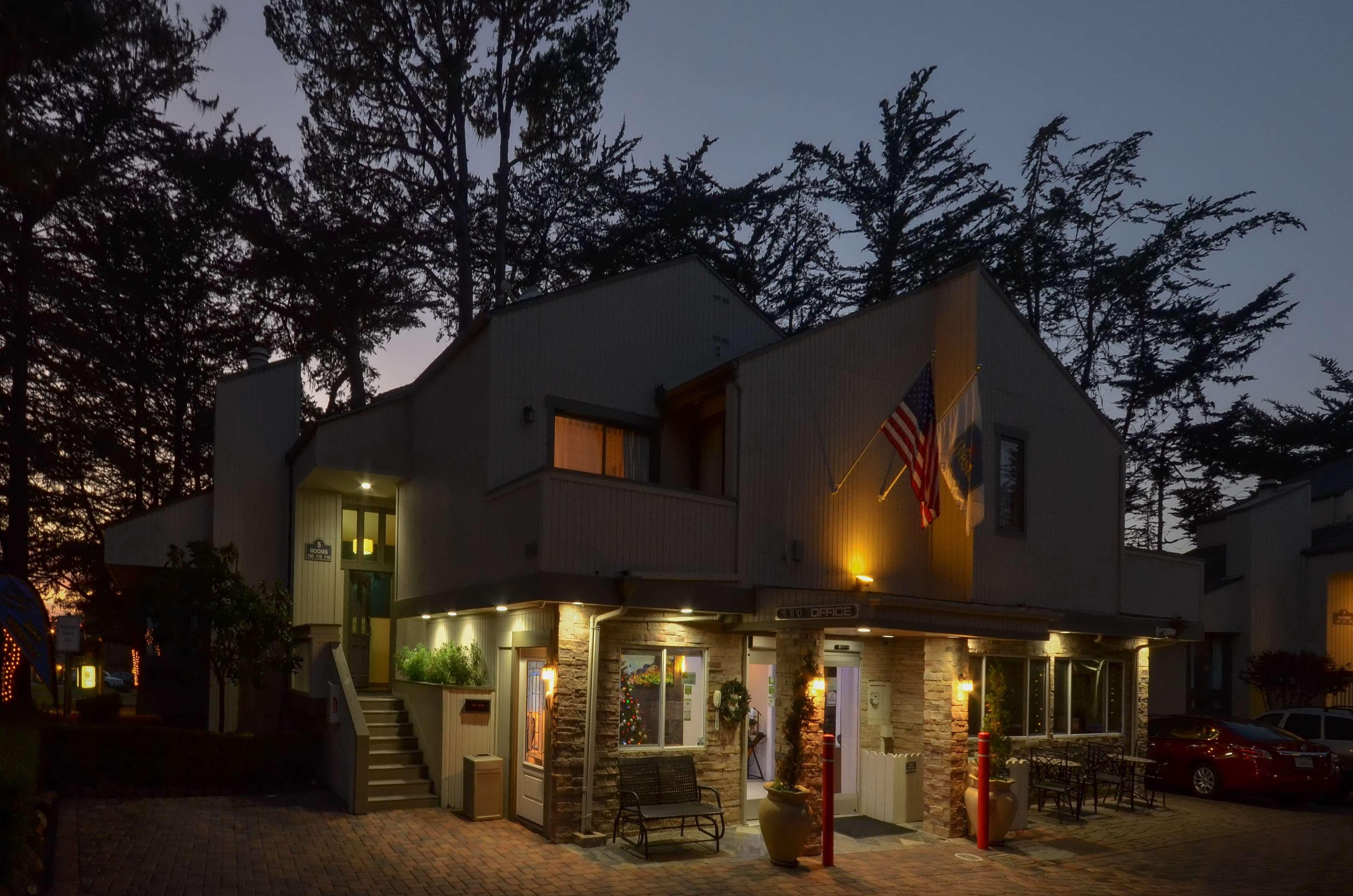 Best Western The Inn & Suites Pacific Grove Luaran gambar