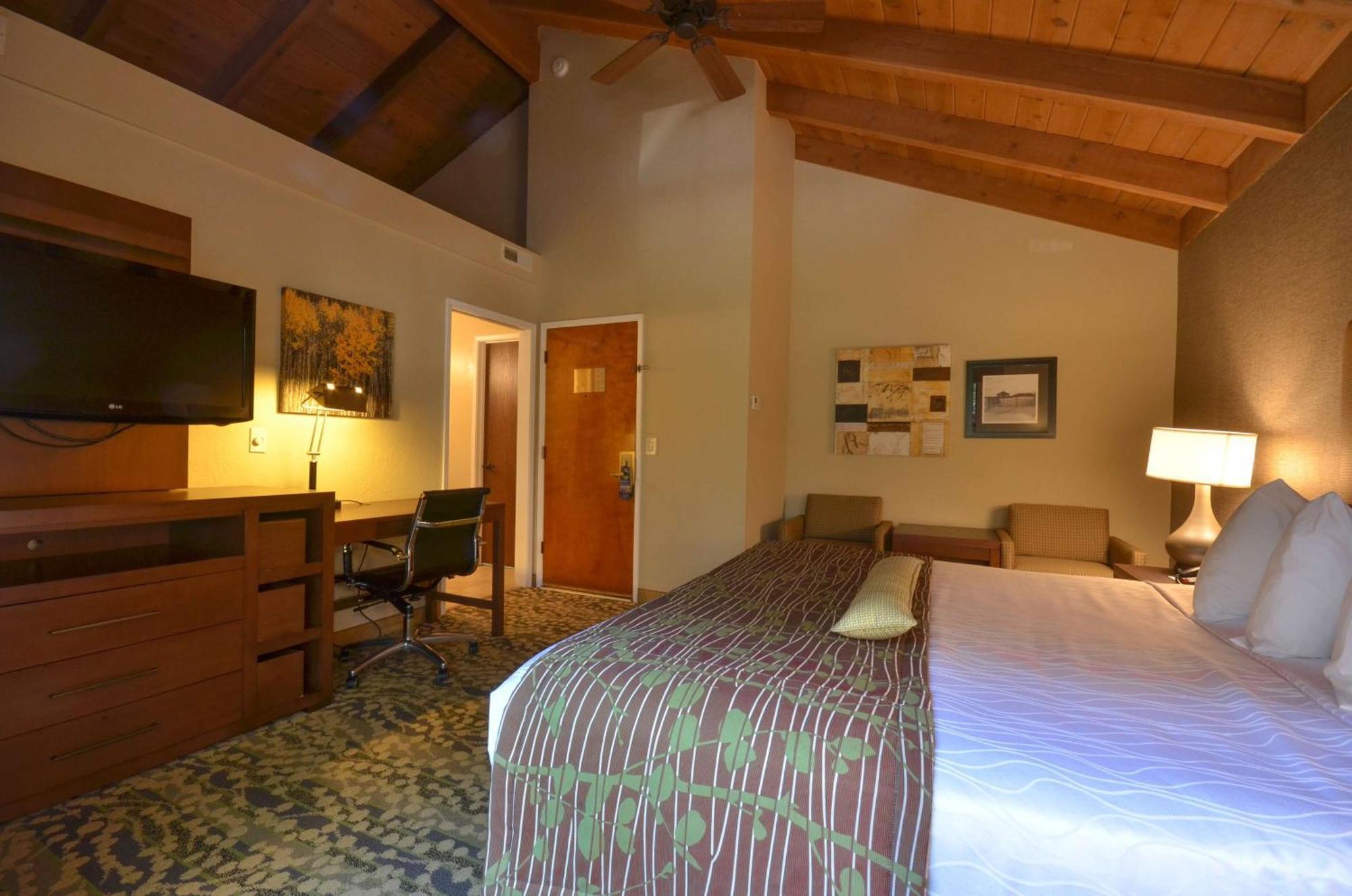 Best Western The Inn & Suites Pacific Grove Luaran gambar